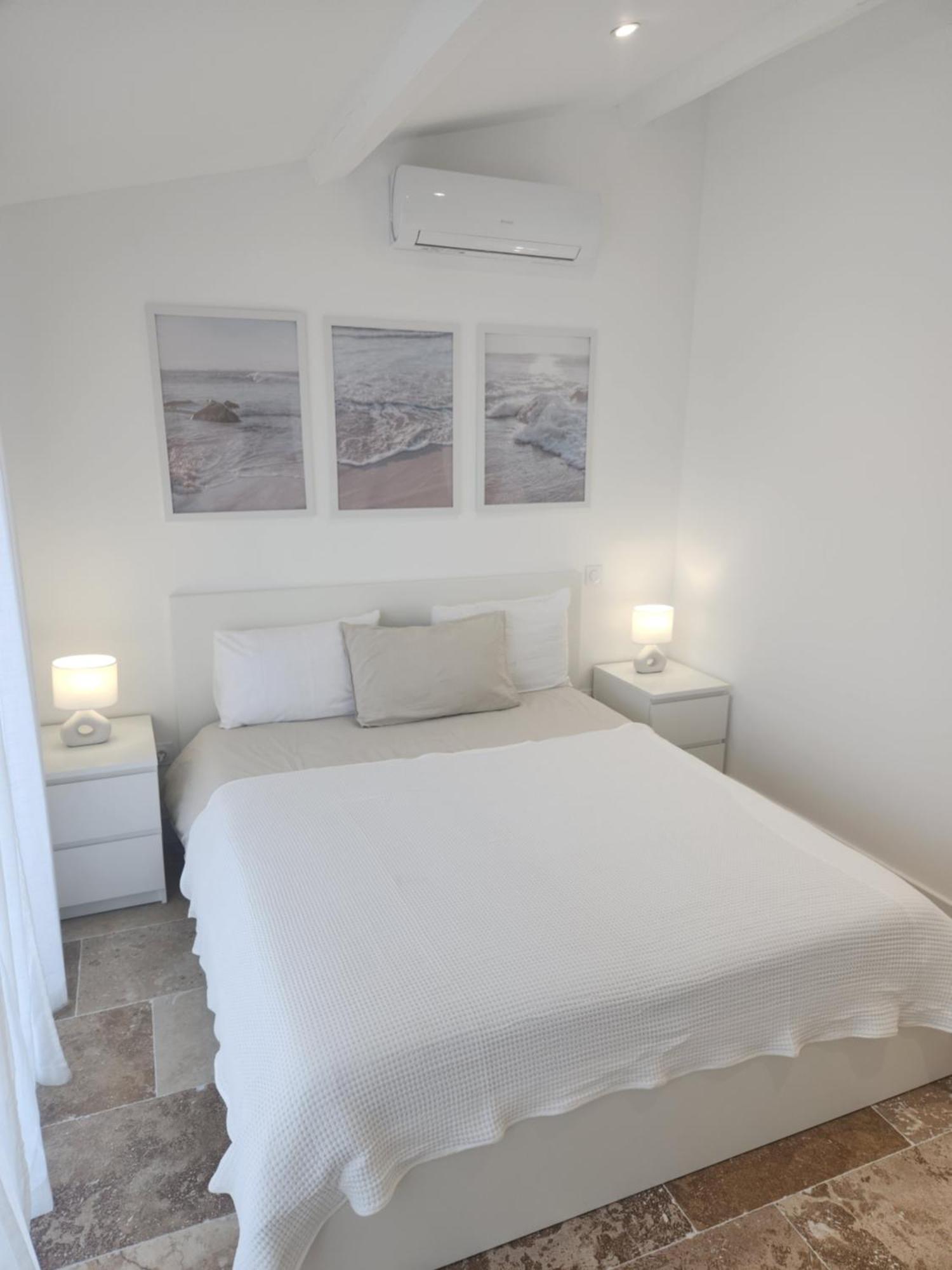 Maison "Cosy" Avec Parking Prive Et Climatisation Nîmes Esterno foto